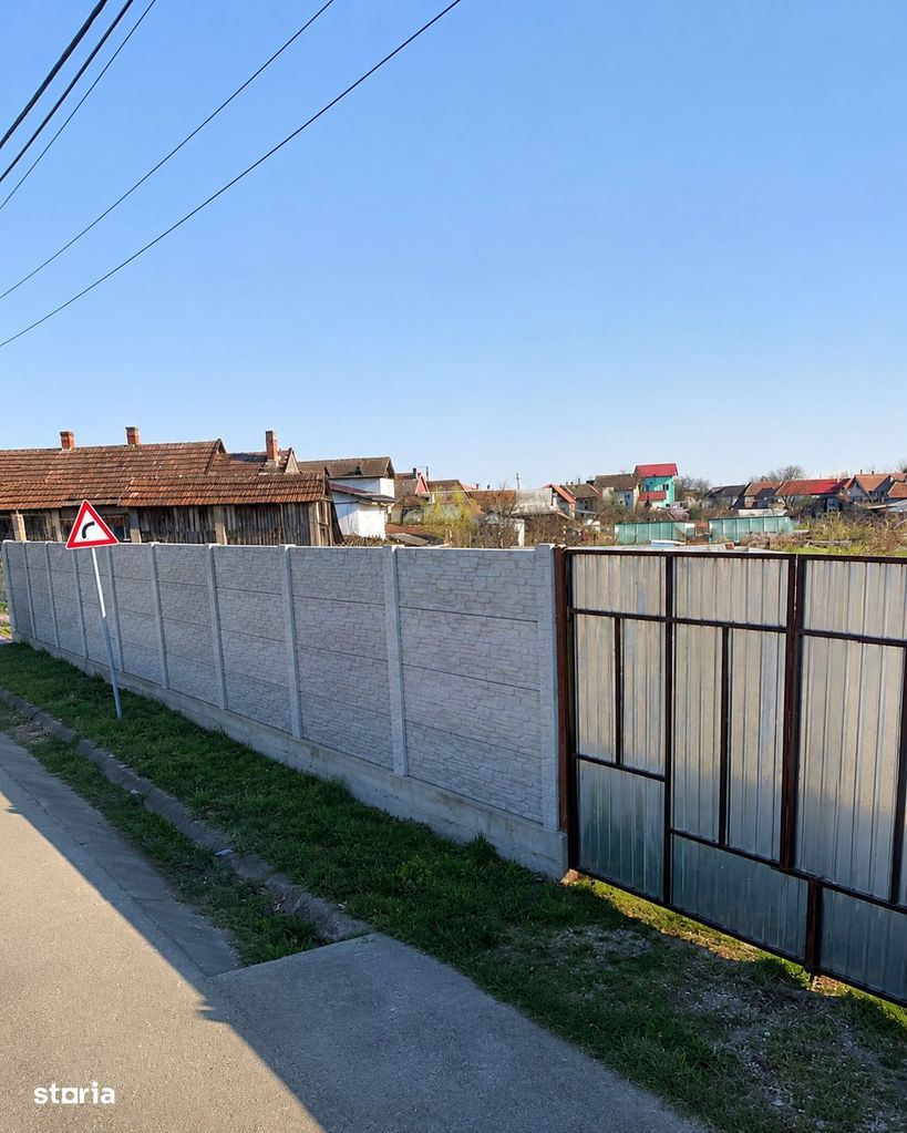 Teren de vânzare 730 mp, utilități disponibile, Tărian