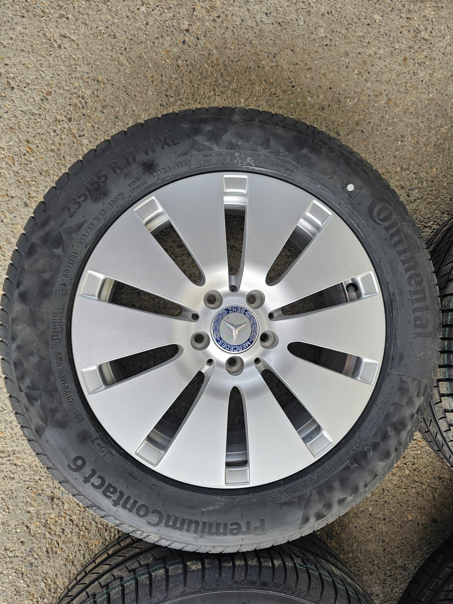 Jante Mercedes 17 "prinderea la prezoane 5X112  , cu anvelope Noi Continental 235/55/17 DOT 2026